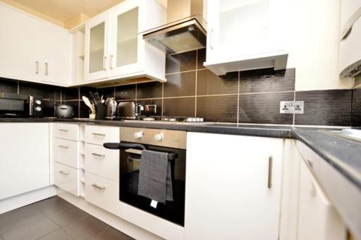 Crown House Villa London Kültér fotó